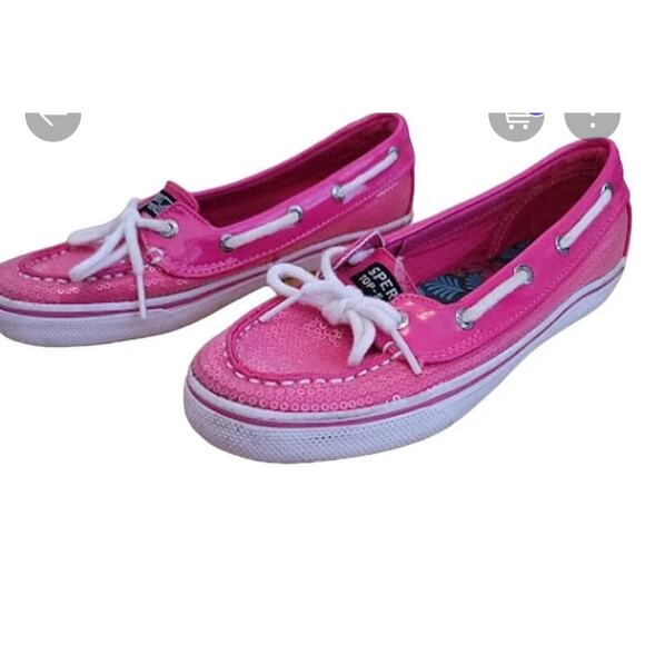 Girl's Clothing and Shoes Bundle- size 8 clothing- shoes size 3 youth - Picture 8 of 9